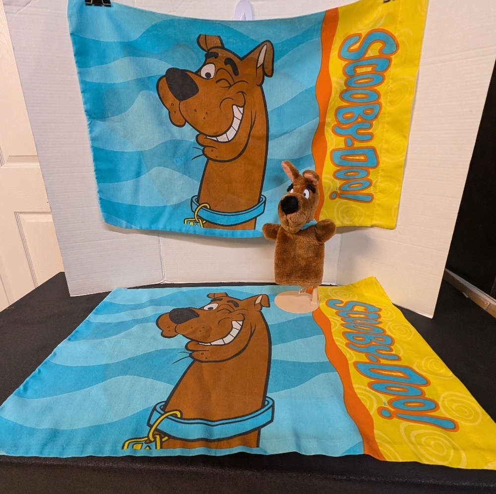 1989 Scooby-Doo Pillow Case Set Of 2 Vintage 1980 Hand Puppet Hanna Barbera Lot